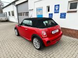 Mini Cooper S Cabrio bei Sportwagen.expert - Abbildung (4 / 15)