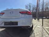 Opel Insignia bei Sportwagen.expert - Abbildung (8 / 15)