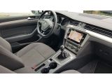 VW Passat bei Sportwagen.expert - Abbildung (10 / 15)