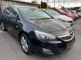 Opel Astra bei Sportwagen.expert - Abbildung (2 / 15)