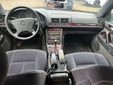 Mercedes-Benz S-Klasse bei Sportwagen.expert - Abbildung (8 / 15)