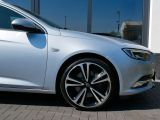 Opel Insignia bei Sportwagen.expert - Abbildung (9 / 15)