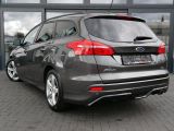 Ford Focus Turnier bei Sportwagen.expert - Abbildung (13 / 15)