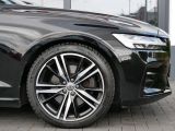 Volvo S60 bei Sportwagen.expert - Abbildung (6 / 15)