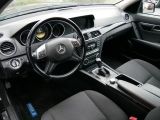 Mercedes-Benz C 180T CGI BlueEfficiency bei Sportwagen.expert - Abbildung (9 / 15)