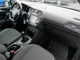 VW Tiguan bei Sportwagen.expert - Abbildung (14 / 15)