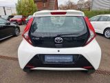 Toyota Aygo bei Sportwagen.expert - Abbildung (4 / 14)