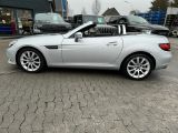 Mercedes-Benz SLC bei Sportwagen.expert - Abbildung (2 / 15)