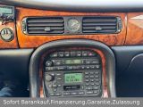 Jaguar XJR bei Sportwagen.expert - Abbildung (6 / 15)