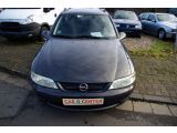 Opel Vectra bei Sportwagen.expert - Abbildung (3 / 13)