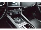 Jaguar F-Pace bei Sportwagen.expert - Abbildung (13 / 15)