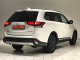 Mitsubishi Outlander bei Sportwagen.expert - Abbildung (5 / 15)