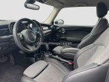 Mini Cooper bei Sportwagen.expert - Abbildung (10 / 15)