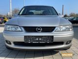 Opel Vectra bei Sportwagen.expert - Abbildung (10 / 15)