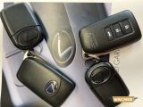 Lexus RX bei Sportwagen.expert - Abbildung (4 / 15)