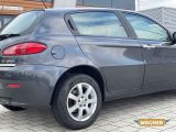 Alfa Romeo Alfa 147 bei Sportwagen.expert - Abbildung (7 / 15)