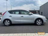 Hyundai i30 bei Sportwagen.expert - Abbildung (14 / 15)