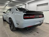 Dodge Challenger bei Sportwagen.expert - Abbildung (4 / 15)