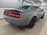 Dodge Challenger bei Sportwagen.expert - Abbildung (4 / 15)