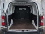 Opel Combo bei Sportwagen.expert - Abbildung (9 / 15)