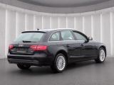 Audi A4 bei Sportwagen.expert - Abbildung (4 / 15)