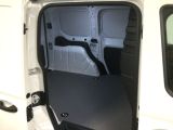 VW Caddy bei Sportwagen.expert - Abbildung (4 / 10)