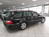 Mercedes-Benz E-Klasse bei Sportwagen.expert - Abbildung (6 / 10)