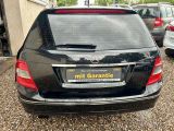 Mercedes-Benz C-Klasse bei Sportwagen.expert - Abbildung (8 / 15)