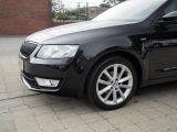 Skoda Octavia bei Sportwagen.expert - Abbildung (3 / 15)