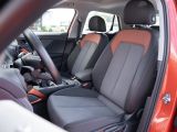 Audi Q2 bei Sportwagen.expert - Abbildung (6 / 12)