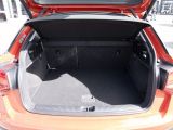 Audi Q2 bei Sportwagen.expert - Abbildung (4 / 12)