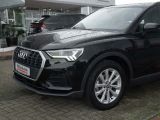 Audi Q3 bei Sportwagen.expert - Abbildung (3 / 14)