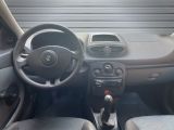 Renault Clio bei Sportwagen.expert - Abbildung (14 / 15)