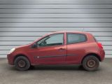 Renault Clio bei Sportwagen.expert - Abbildung (4 / 15)
