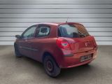 Renault Clio bei Sportwagen.expert - Abbildung (3 / 15)