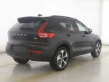 Volvo XC40 bei Sportwagen.expert - Abbildung (2 / 13)