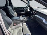 Volvo XC60 bei Sportwagen.expert - Abbildung (3 / 9)