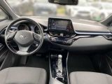 Toyota C-HR bei Sportwagen.expert - Abbildung (8 / 14)