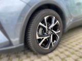 Toyota C-HR bei Sportwagen.expert - Abbildung (13 / 14)