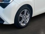 Toyota Aygo bei Sportwagen.expert - Abbildung (13 / 14)