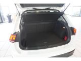VW Tiguan bei Sportwagen.expert - Abbildung (10 / 15)