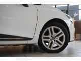 Renault Clio bei Sportwagen.expert - Abbildung (5 / 15)