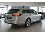 Opel Insignia bei Sportwagen.expert - Abbildung (6 / 15)