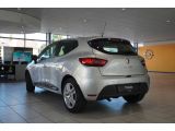 Renault Clio bei Sportwagen.expert - Abbildung (7 / 15)