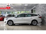 Ford Focus Turnier bei Sportwagen.expert - Abbildung (4 / 15)