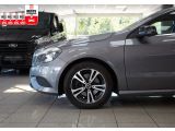Mercedes-Benz A-Klasse bei Sportwagen.expert - Abbildung (4 / 15)