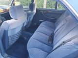 Mercedes-Benz 560 bei Sportwagen.expert - Abbildung (5 / 13)