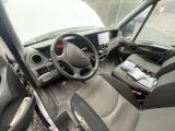 Iveco Daily bei Sportwagen.expert - Abbildung (13 / 15)