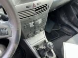 Opel Astra bei Sportwagen.expert - Abbildung (6 / 10)