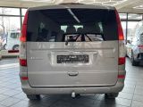 Mercedes-Benz Viano bei Sportwagen.expert - Abbildung (3 / 15)